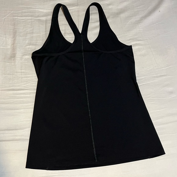 Under armor athletic tank top - Picture 2 of 3